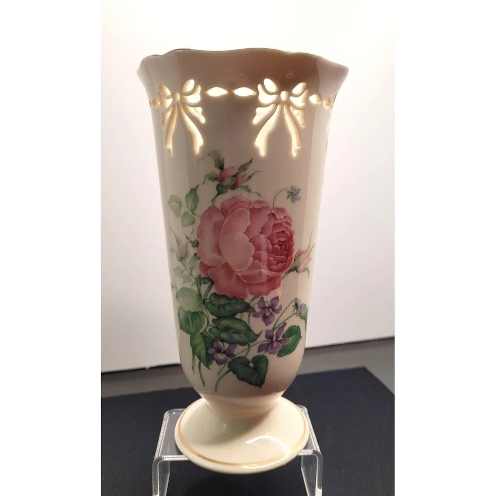 LENOX Victorian Cabbage Rose Vase w/ Gold Trim - Vintage & Gorgeous!